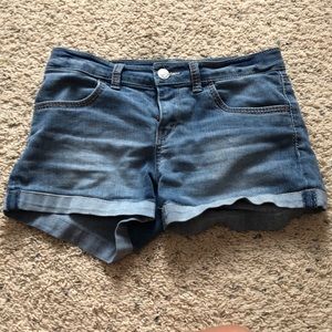 Girls Levi jean shorts. Size 12.